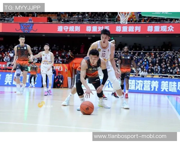 山东高速男篮新赛季前八个主场继续在临沂举行球迷期待热情再燃 山东高速男篮新赛季前八个主场继续在临沂举行球迷期待热情再燃